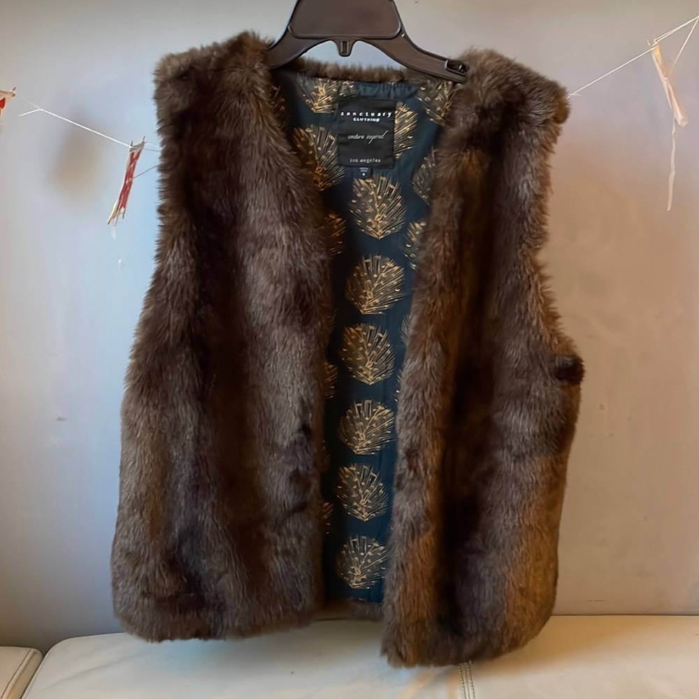 Sanctuary Clothing Faux Fur Vest S